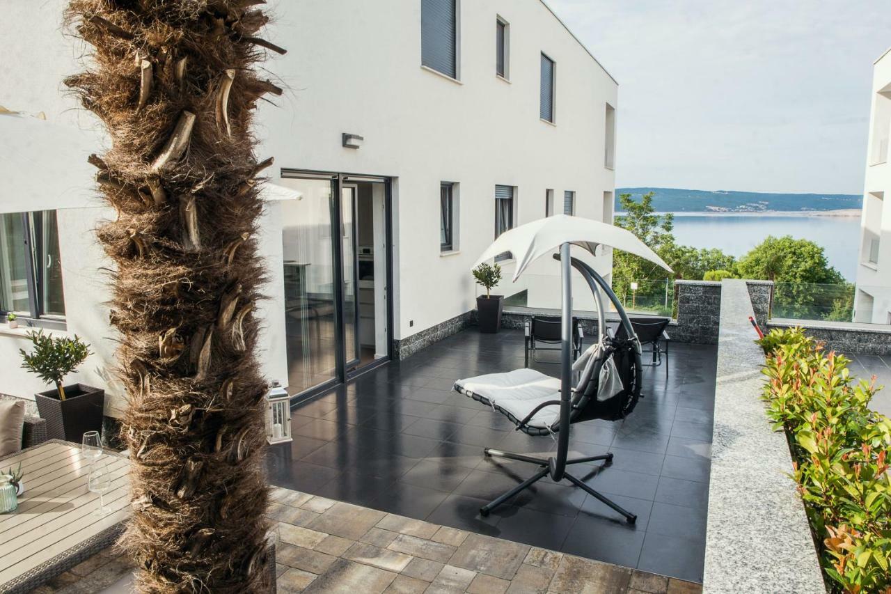 The View Luxury Apartment Dramalj Exterior photo